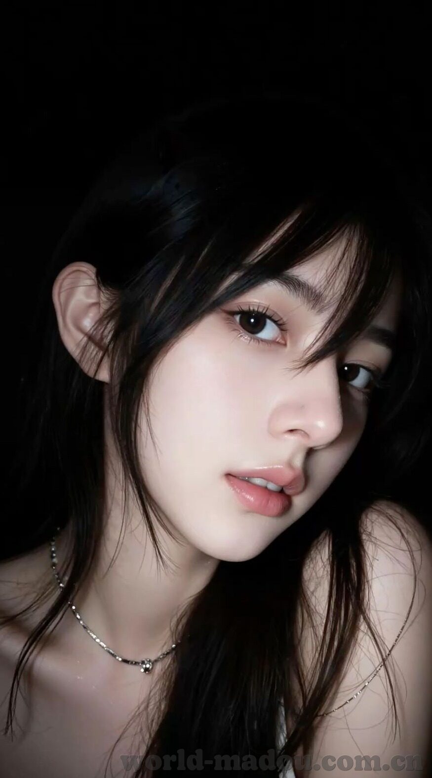 极品人妻系列-极品人妻的魅力，爱与责任的完美诠释